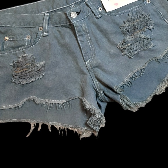 Originally NWT White Distressed Cut Off Shorts now in Antique Sage. Size 27🍃 - Picture 6 of 9